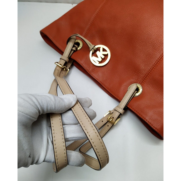 Michael Kors Jet Set Salmon Orange Pebbled Leather Double Handle Tote Bag - Picture 5 of 16